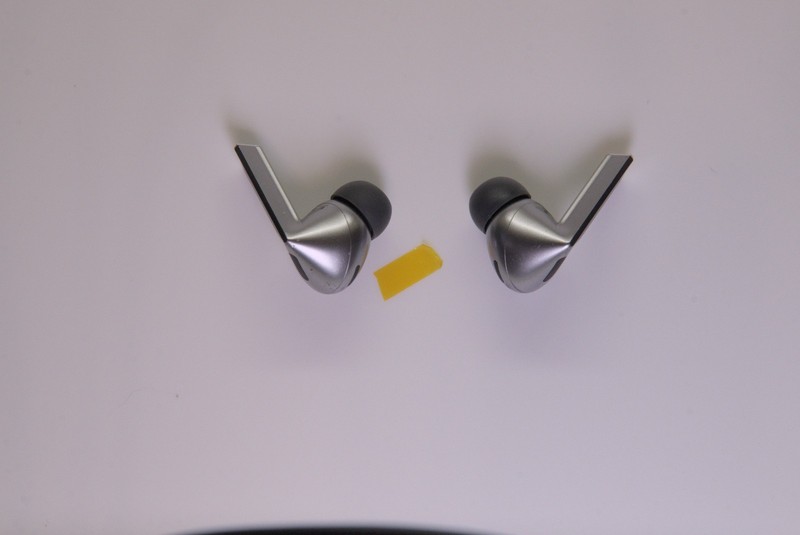 Samsung Galaxy Buds3 Pro SM-R630 Silver Wireless Earbuds - Tested and Sanitized! gallery