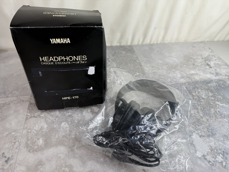 Vtg Yamaha HPE-170 Over Ear Studio Headphones New in Box Rare Htf
