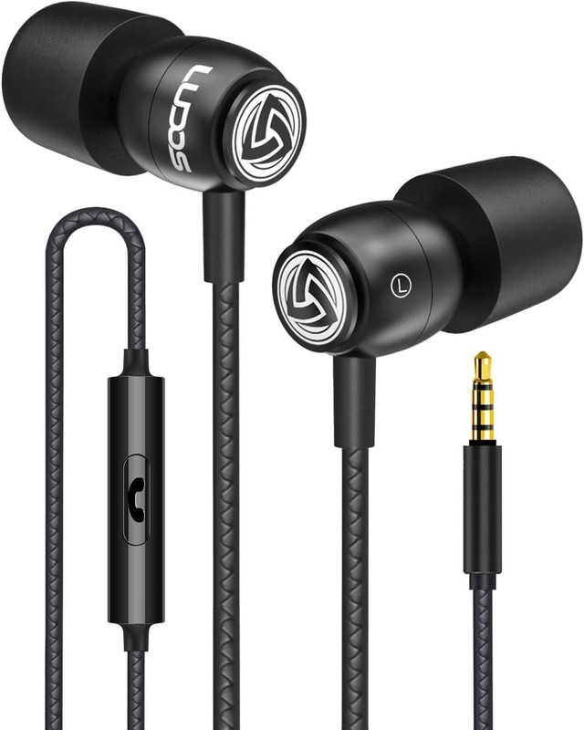 Stylish Clamor Wired Earbuds – Tangle-Free with Sound Isolation for All Ages