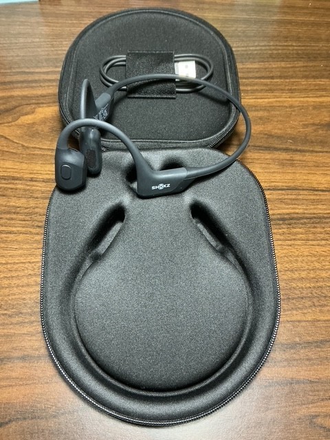 Aftershokz OpenRun Pro Bone Conductor Headphones with Case/Charger Cable