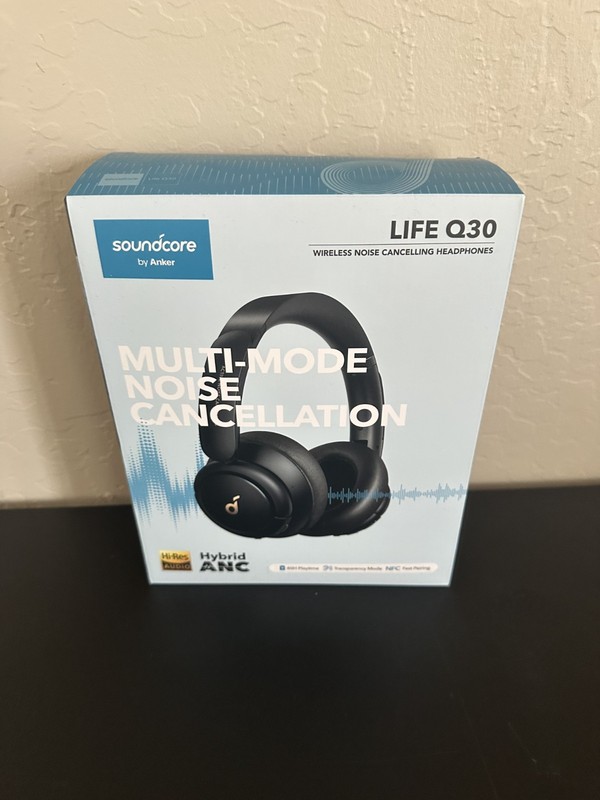 Soundcore Life Q30 Wireless ANC Headphones Black w/ Box Case & Cables Used Clean