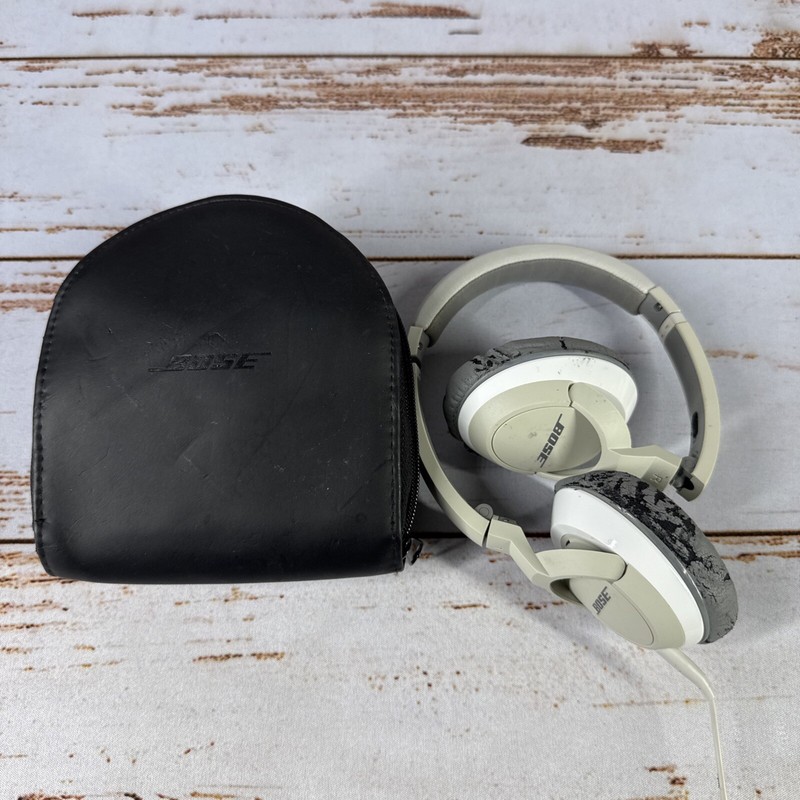 Bose OE2 Audio On-Ear Detachable Wired Headphones White Portable Foldable