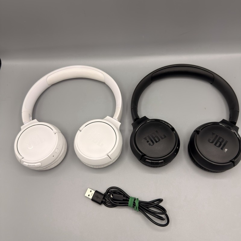 JBL Tune 510BT Wireless Bluetooth Headphones Black and White – 2 Pairs