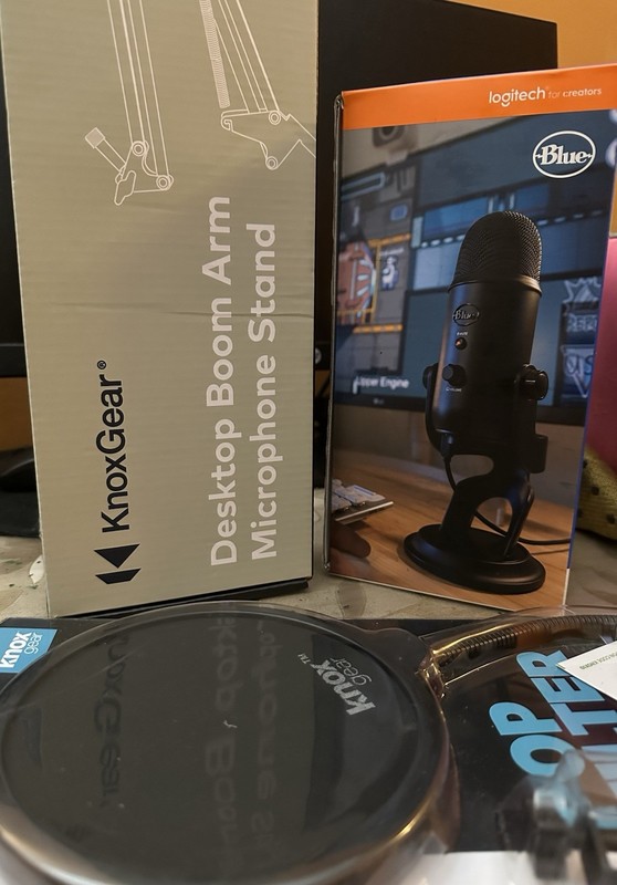 New Set Knox Gear Desktop Microphone Stand, Pop Filter, And Blue Yeti Microphone