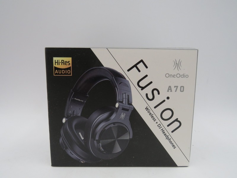 OneOdio A70 Bluetooth Over Ear Headphones Wireless Headphones with 72H Playtime