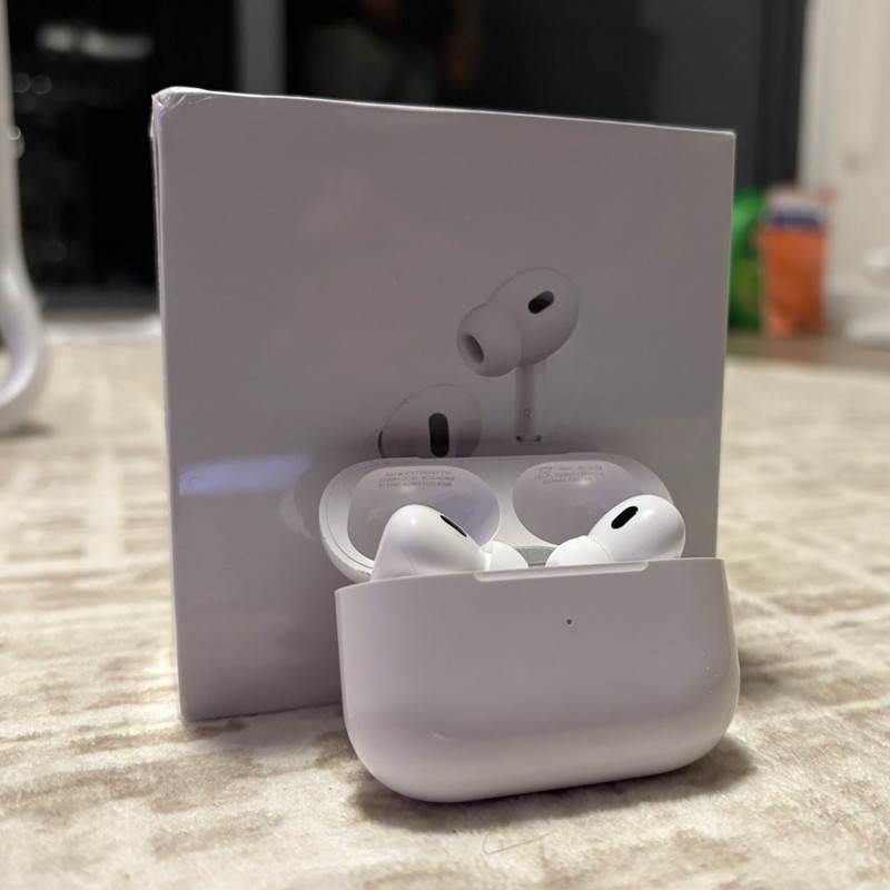 Apple AirPods Pro White Bluetooth Wireless In-Ear Earbuds w/ Charging Case