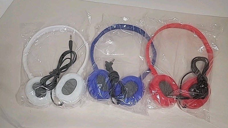3 Pair NEW Wired Headphones for Children Kids – Red, White, And Blue