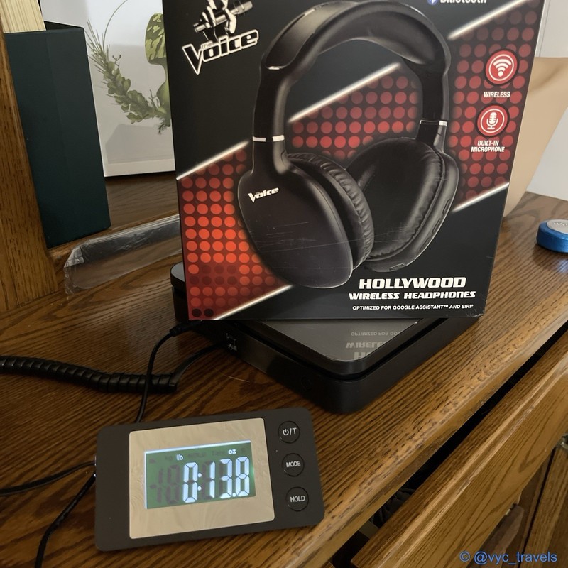 The Voice: Hollywood Wireless BT Over-Ear Headphones w/ Mic Works w/ Siri gallery