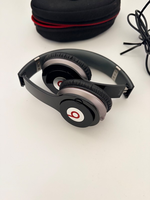 Beats by Dr. Dre Solo HD Headphones Black Red Silver Foldable 3.5mm Jack