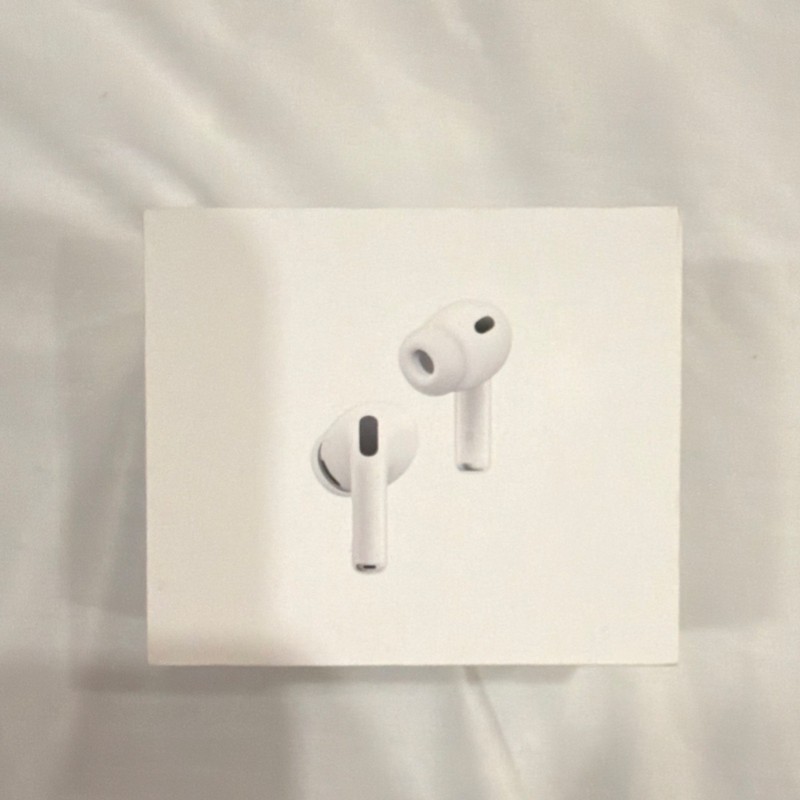 Apple AirPods Pro 3 Wireless Bluetooth Earbuds White w/ Charging Case A3063