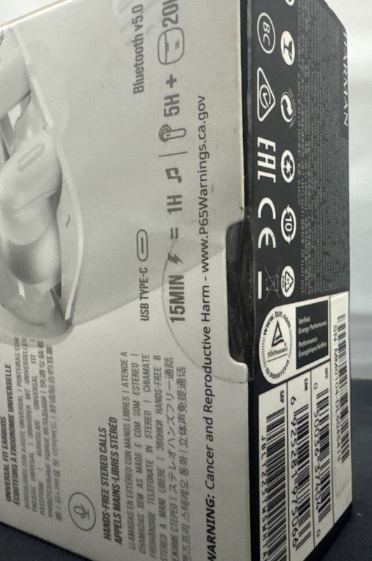 JBL Tune 225TWS Wireless Headphones - White - New Sealed gallery