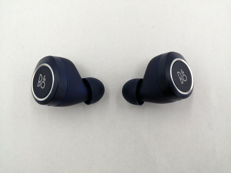 B&o BT Earbuds BEPLAY E8 Used gallery