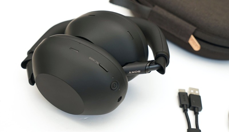SONY WH-1000XM6/B Headphones Wireless Noise Canceling Bluetooth WH-1000XM6 Black gallery
