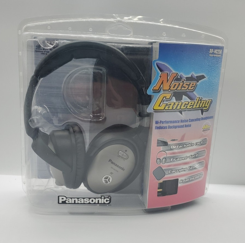 Panasonic RP-HC250 Noise Canceling Stereo Headphones With Case Sealed