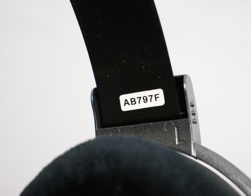 Sennheiser HD 650 Wired Headphones gallery