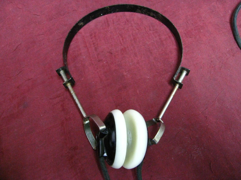 Vintage SF-20 headset Headphones black white radio earphones Made in Japan