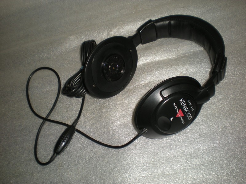 Kenwood KPM-410 Personal Monitor Headphones Wired NO EAR PADS