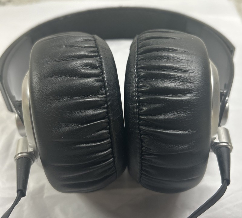 VTG Black Sony MDR-XB500 Extra Bass Closed-Back Wired Stereo Headphones - Tested gallery