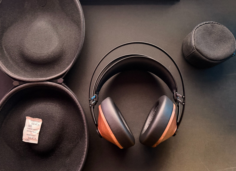 Meze Audio 99 Classics V1 Headphone - Walnut Gold w/ Case & Cable - Open box/New gallery