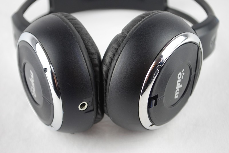 Ouku Two Channel Folding Rear Music System Infrared Headphones gallery