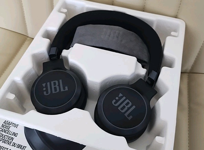 LikeNew Jbl Live675 NC Headphones Adaptive Noise Cancelling gallery