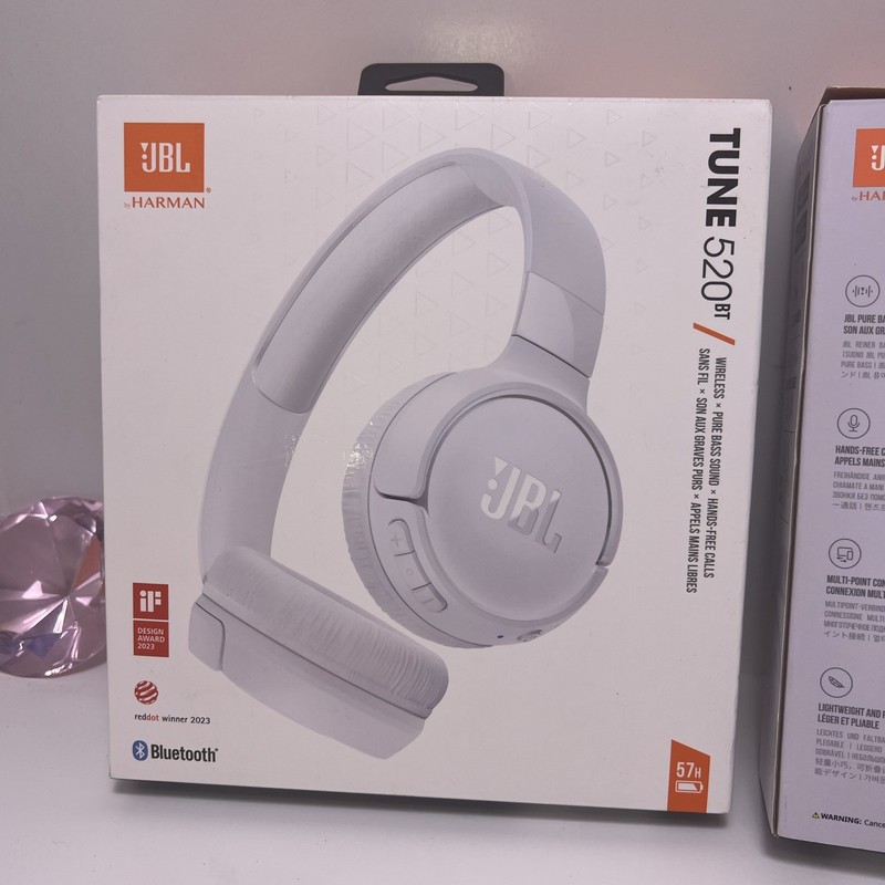 JBL Tune 520BT Wireless Bluetooth On-Ear Headphones, New Factory Sealed