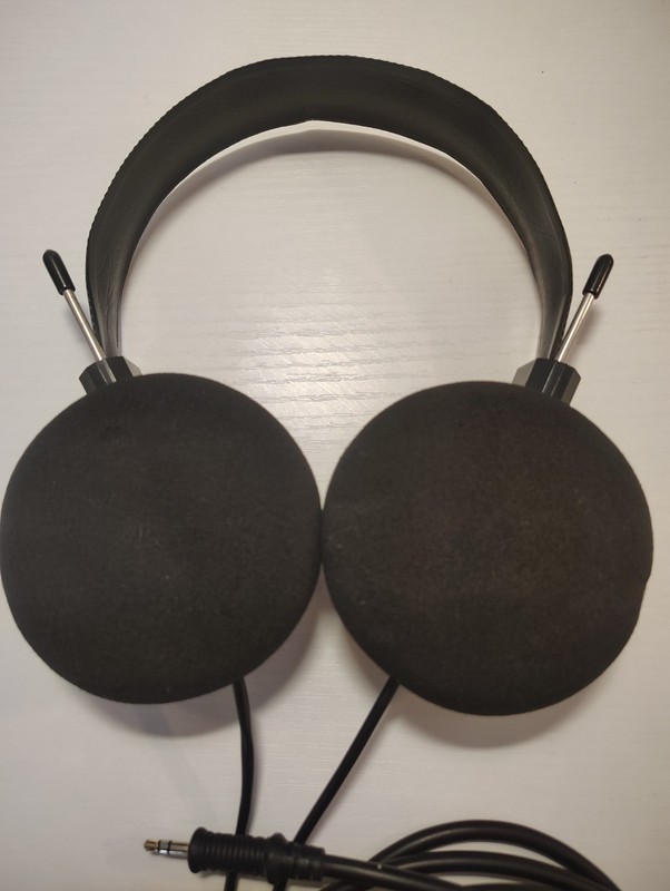 Grado Labs SR80e Prestige Series Black Headphones In Good Condition gallery