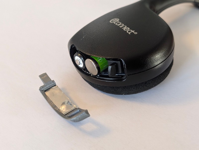Chrysler UConnect Headphone Replacement Battery Cover – Easy & Durable & Tested