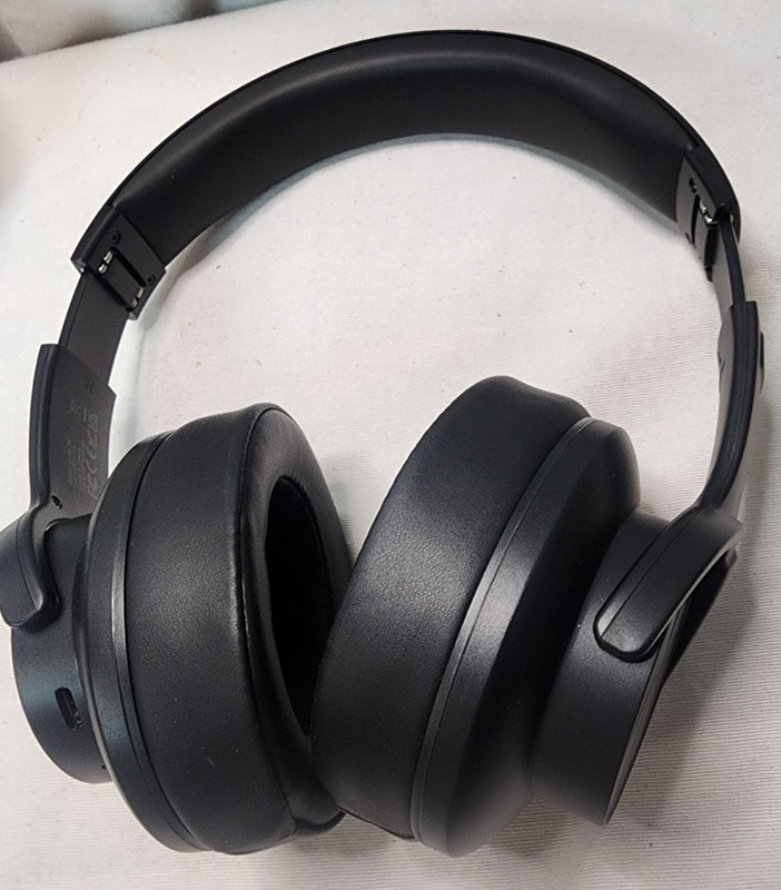 Picun B8 Bluetooth Headphones Wireless with 3 EQ Modes Over Ear Headphones,Black gallery