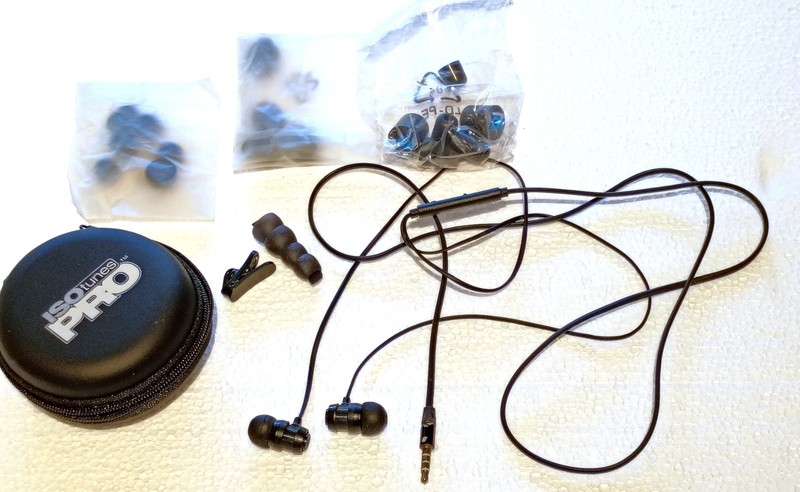 ISO tunes PRO Wired Ear Buds with Microphone – Tested – with Extra Covers & Case