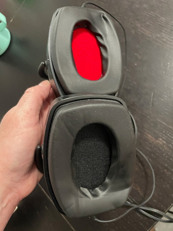 Direct Sound, Extreme isolation headphones. Gray ear cup, 3.5mm Studio quality gallery
