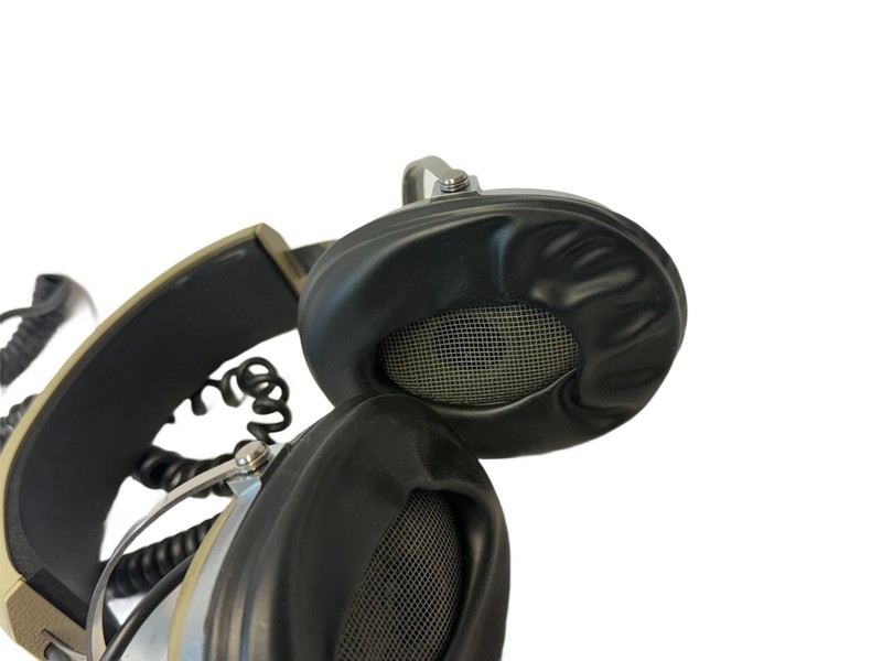 Koss Pro4AA Retro Style Studio Quality Over Ear Headphones Electronics gallery