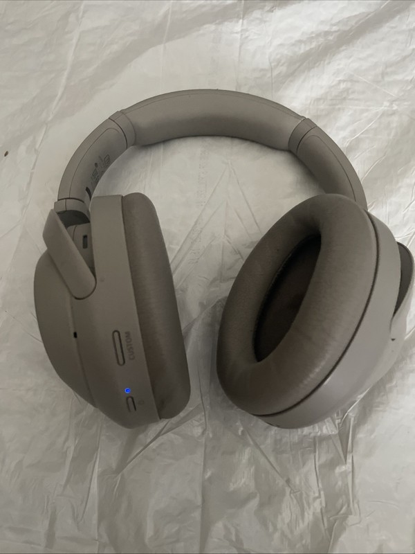 Sony WH-1000XM4 Wireless Headphones Grey XM4 Used Won’t Power Off READ gallery
