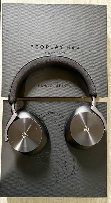 Bang & Olufsen Beoplay H95 – Black (Excellent Condition)