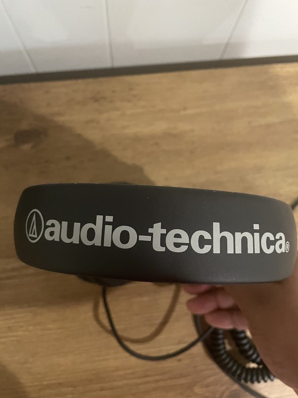 Audio-Technica ATH-M20X On-Ear Studio Headphones – Black