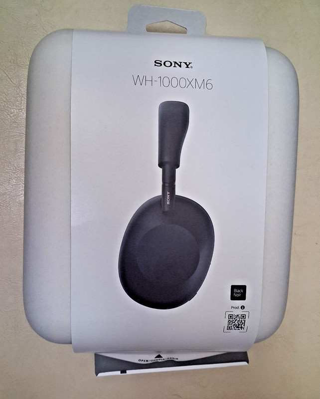 Sony WH-1000XM6 Wireless Noise Canceling Headphones Black – Used