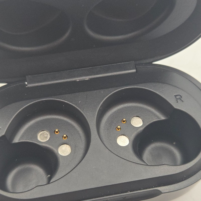 JLAB Audio Jbuds Air True Wireless Signature Bluetooth Earbuds Untested AS IS gallery