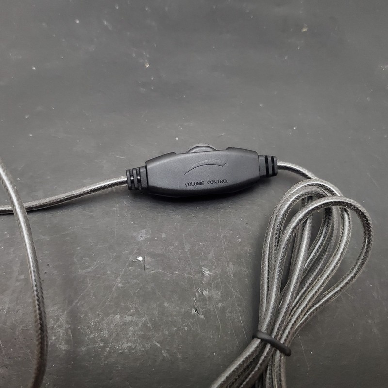 Hamilton Buhl Smart-Trek Headset with In-Line Volume Control ST2BK gallery