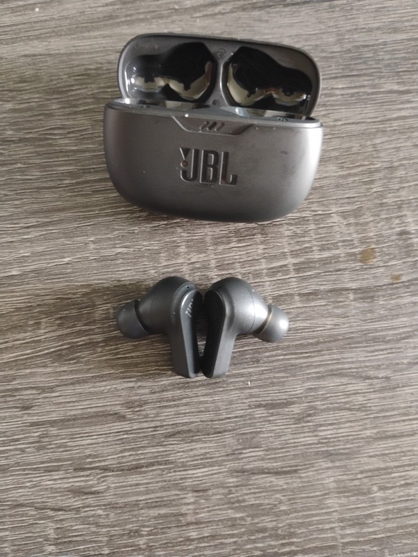Harman JBL Vibe Buds New and Sealed 3 In Stock Pick Up Only From New York gallery