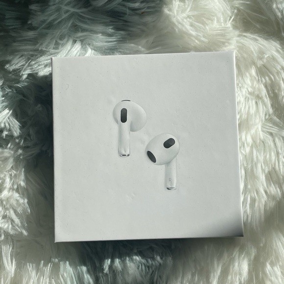 Apple AirPods Gen 3