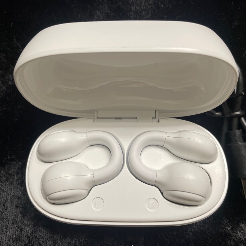 M47 Wireless Earbuds Ear Clips Bluetooth Sport Buds With Charging Case
