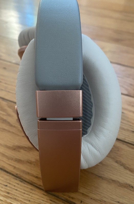 Bose QuietComfort 35 Wireless Headphones II Noise Cancelling Pink Rose Gold gallery