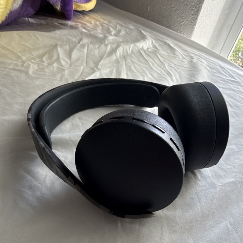 PlayStation Sony A500 Over-Ear Bluetooth Wireless Headphones Gray/Black Camo gallery