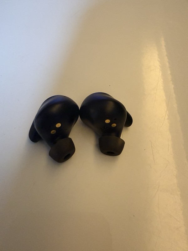 Jabra Elite 65t True Wireless Earbuds w/ Charging Case Tested Working gallery