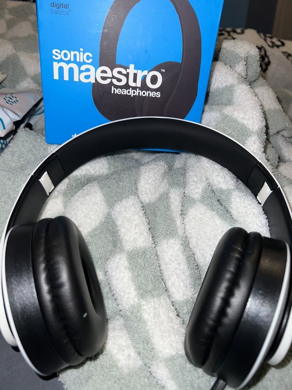 Sonic Maestro Headphones-White