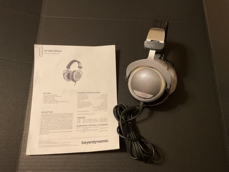 Beyerdynamic DT880 Edition Over The Ear-Stereo Studio Headphones