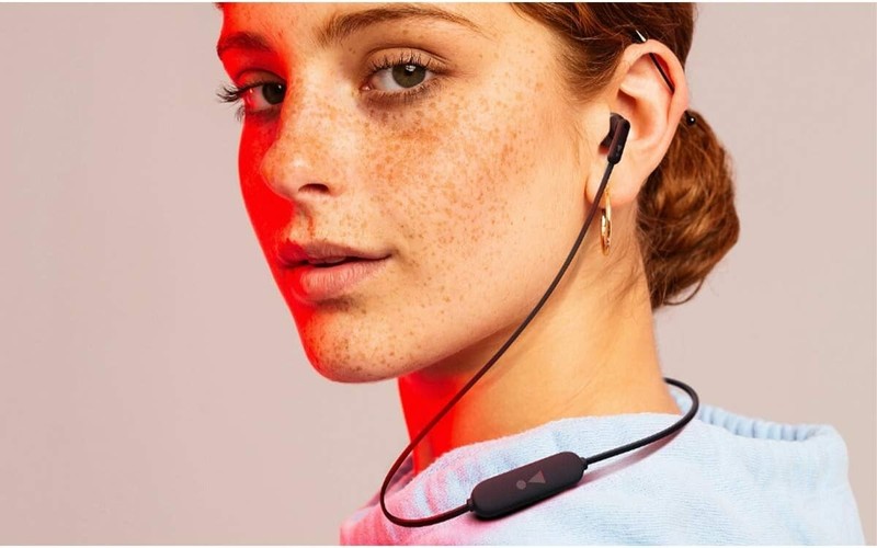 JBL Tune 215 - Bluetooth Wireless in-Ear Headphones Black gallery