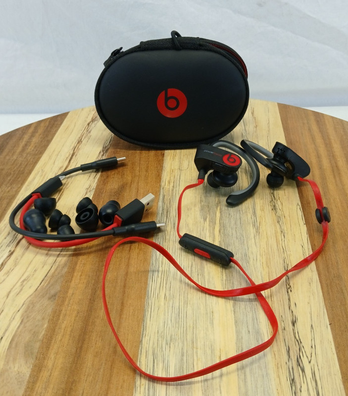 Beats by Dr. Dre Powerbeats2 Bluetooth Sport Headphones Black/Red TESTED