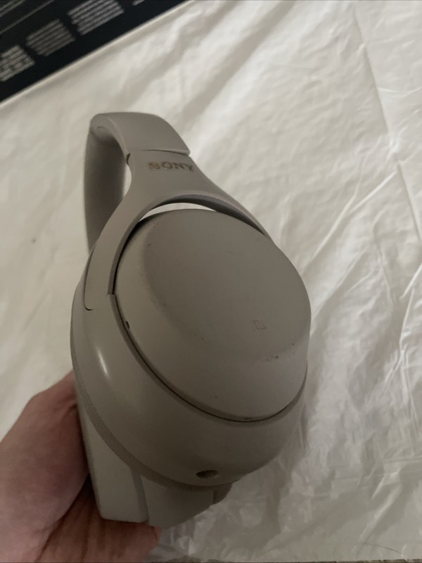 Sony WH-1000XM4 Wireless Headphones Grey XM4 Used Won’t Power Off READ gallery