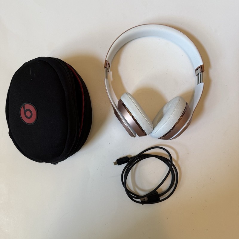 Beats by Dr. Dre Beats Solo3 Wireless On-Ear Headphones – Rose Gold Tested